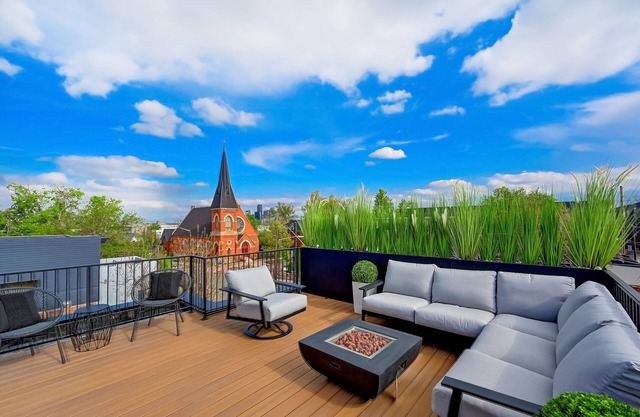 Luxury Townhouse in the Heart of LoHi