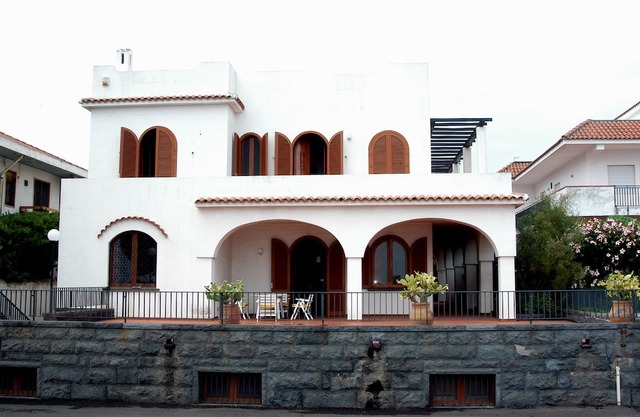 Luxury villa on the waterfront in Torre Archirafi - Sicily - Italy