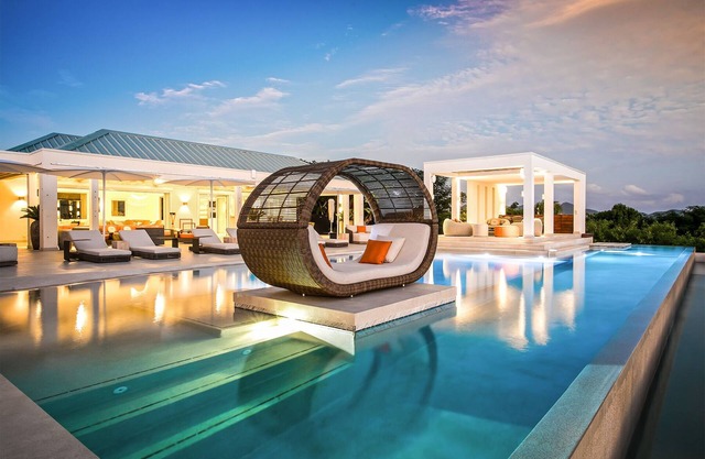 Luxury villa with housekeeping, concierge, airport pickup, private pool
