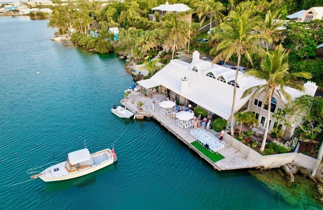Luxury Waterfront Home on Harrington Sound in Smith's Parish