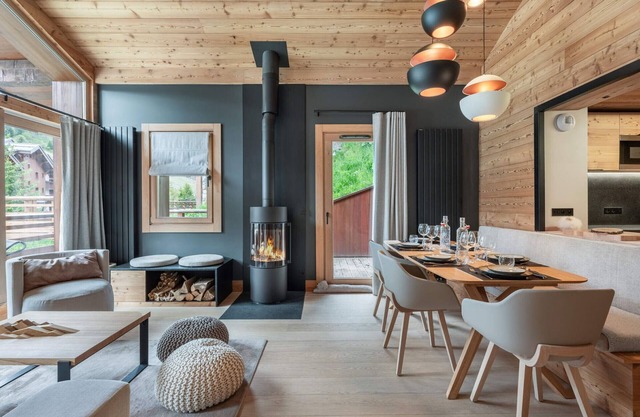 Méribel: Modern 3-bed apartment, ski-in/ski-out
