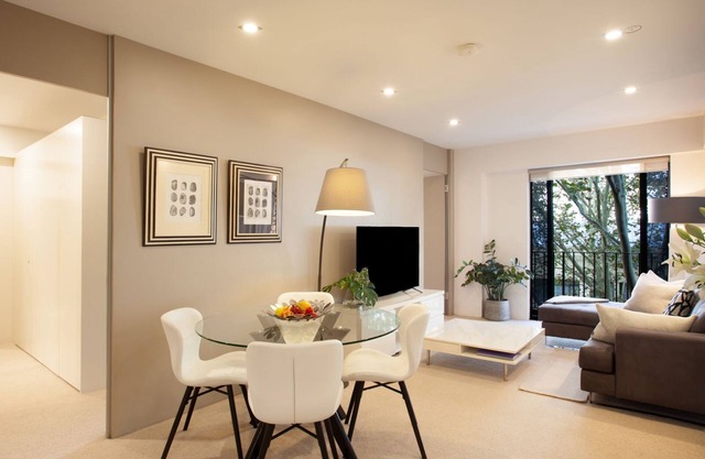 Macleay Palazzo, Potts Point I90