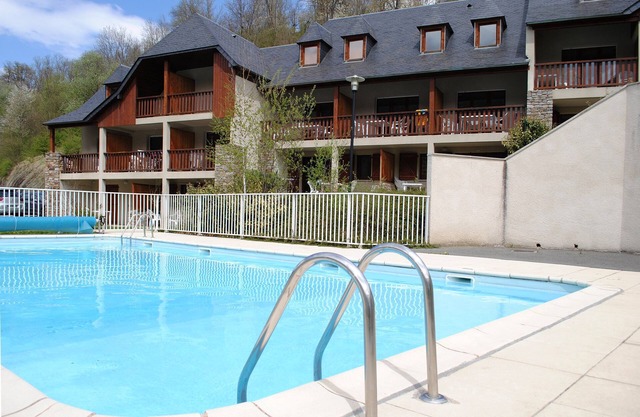 Magnifique vue lac | Appartement pour 6 + Piscine