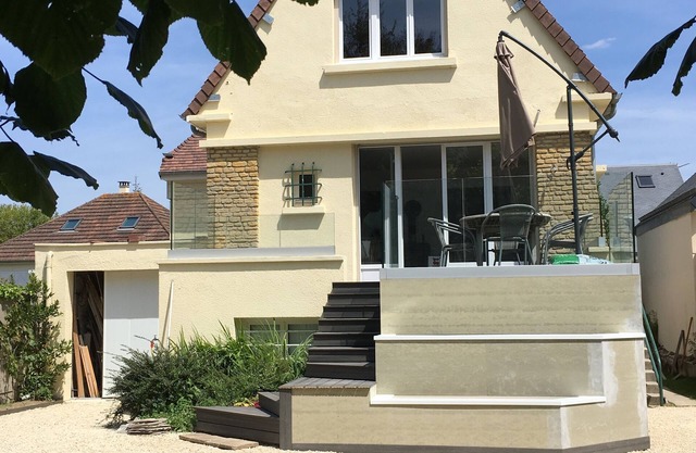 Maison à 250 m de la Plage Très Calme Jardin Arboré Parking Loueur Vélos à 100 m