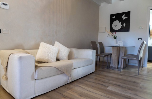 Maison 140 - Two Bedroom Apartment, Sleeps 4