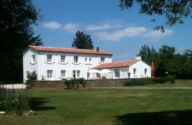 Maison de Caractère Dans Parc Privé 5 Ha, 400 m Plage, 10 km D'un Golf 18 Trous