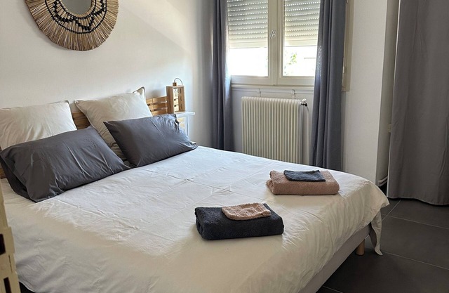 Maison GuyennenLovely, cosy house furnished with care and comfort