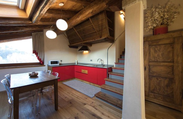 Maison Lo Triolet