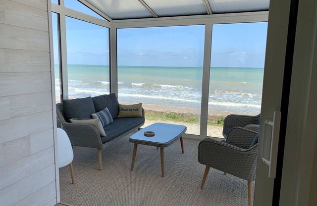 Maison Spacieuse Front de mer