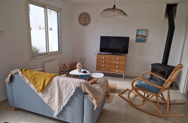 Maison Ti Laouen Entre Bourg et Plage au Calme Avec 3 Chambres et du Jardin