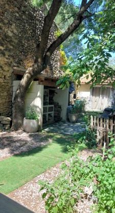 Maison vieilles pierres proche plages