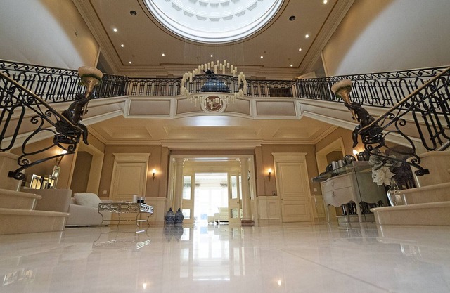 Majestic French Villa in Beverly Hills