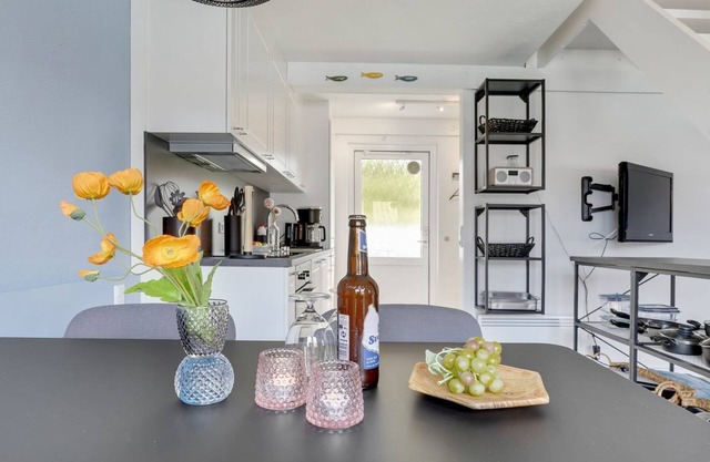 "Majvi" - 300m from the sea by Interhome