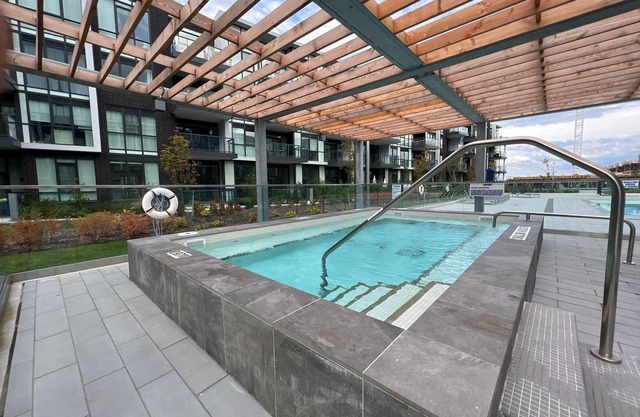 Make It Home at Friday Harbour-Exquisite 2BR/2BA Oasis