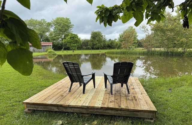 Mammoth Pond - Mammoth Cave Family Retreat - Playground Sleeps 6