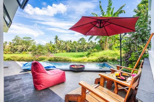 Maple Ridge Ubud Villas with Rice Field View