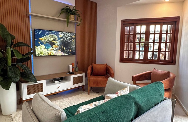 Maresias house 50 meters from the beach with barbecue