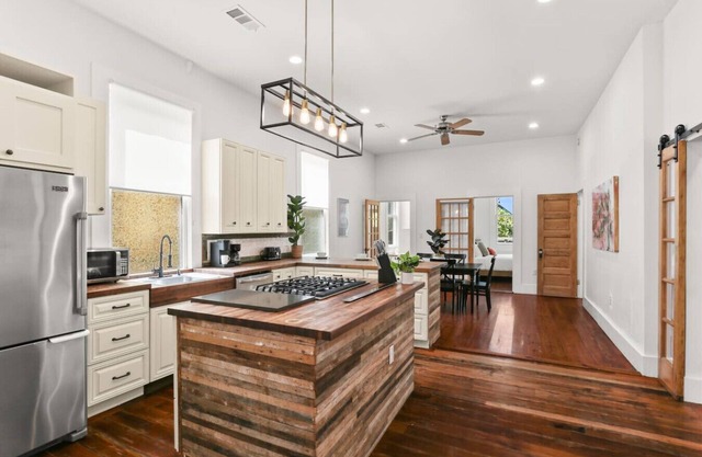 Marigny Retreat | Steps to Trolley, French Quarter