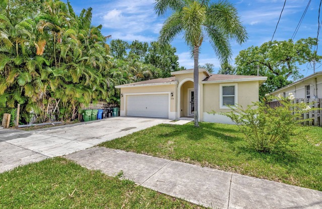 Marina Casa – Beautiful 4BR/2BA Fort Lauderdale Private Home
