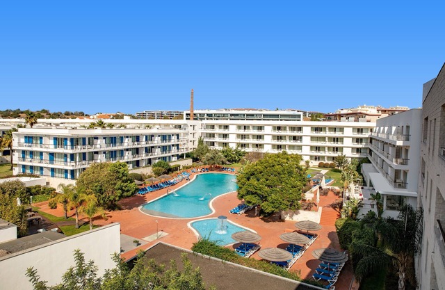 Marina Club Suite Hotel