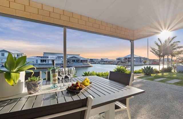 Mariners Cove Luxury Canal Home