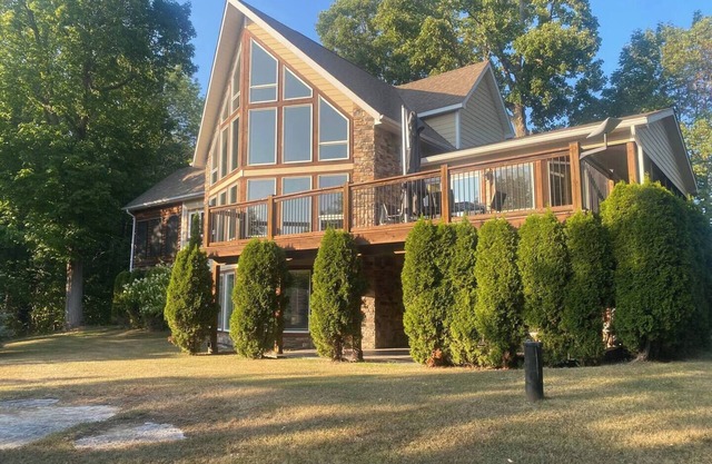 Marmora Luxury Wellness Chalet & Spa Retreat | Hot Tubs, Saunas & Salt Detox