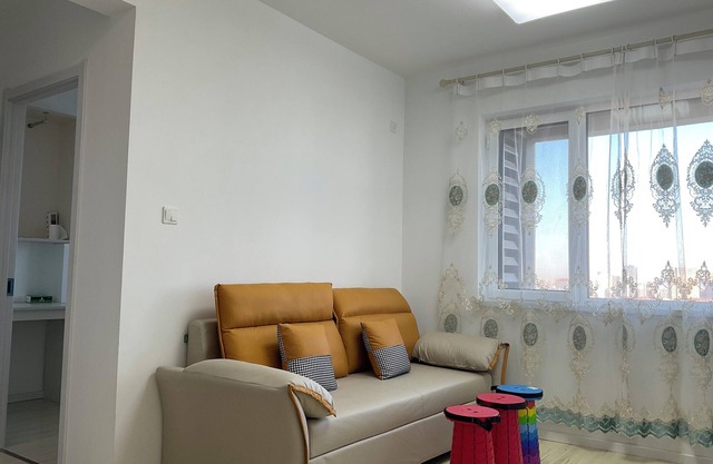 Marvelous 2-bedroom apartment with WiFi in Yantai