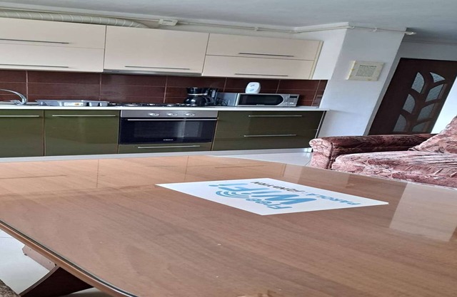 MaryASib Apartament 3 Camere 72mp 4 Paturi