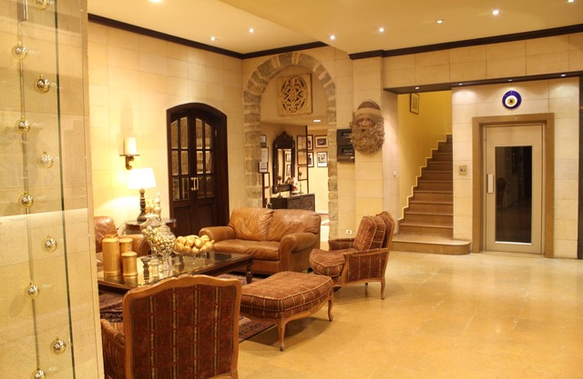 Massabki Hotel