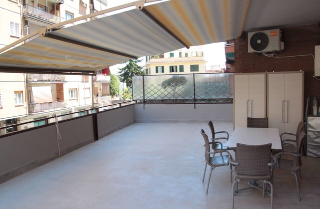 Mauri's Home - Delightful apartment adjacent Subway C-stop Pigneto