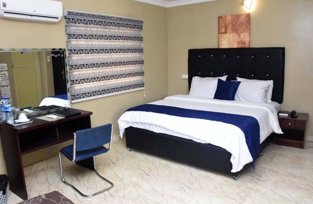 Mayfair Garden Gated Family & Business Friendly Secured Estate