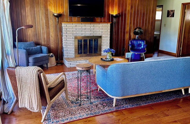 MCM Influenced Home-*Sauna*