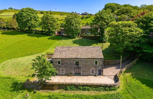 Meadow Barn- Luxury Cottages