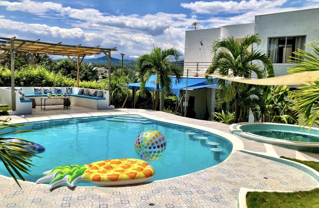 🏅 Mediterranean Beach Style Villa with Private Pool & Jacuzzi