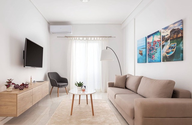 Memorable Athens Apartment | 1 Bedroom | Apartment Kurome | Charming Small.