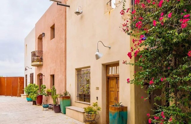 Mercado San Agustin | 2 BR 2.5 BA | Garage | Patio