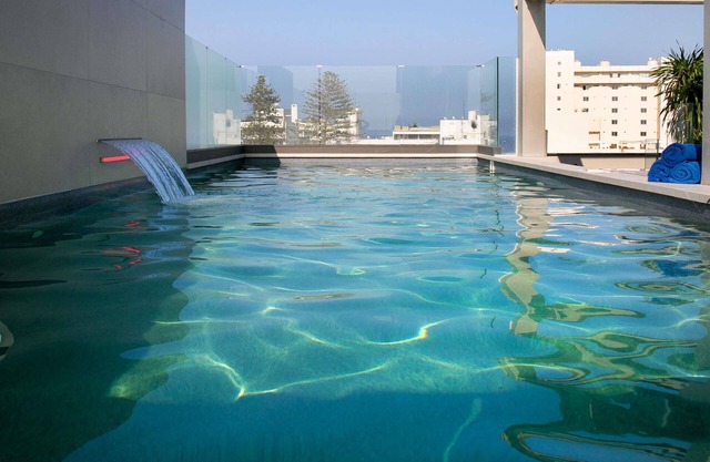 Mercure Larnaca Finikoudes Beach