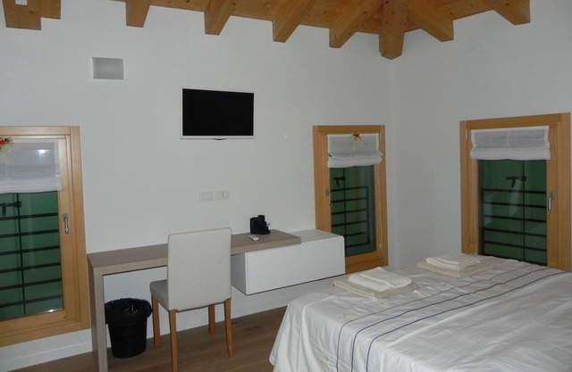 Meri's, ROOM NR. 1, tourist rental 026026-LOC-00004