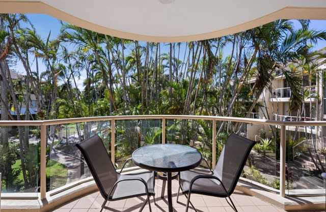 Miami Beachside Holiday Apartment just steps away from the stunning Miami Beach
