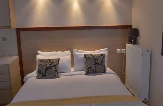 Midia Suites