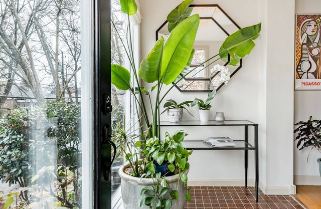 Midtown Townhome by Piedmont Park & Peachtree St