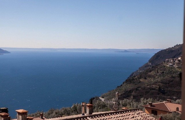 Mimosa - Theater Home, with marvellous lake view