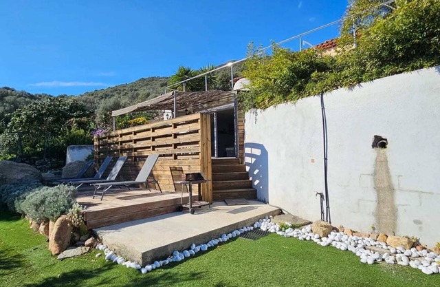 Mini villa T3 air-conditioned, sea view, cosy & modern