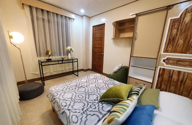 Mirador Tiny Modern House