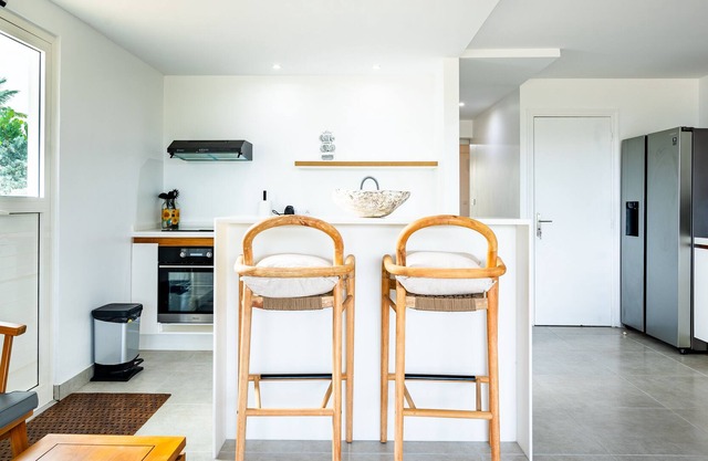 Modern Beach Villa 1150