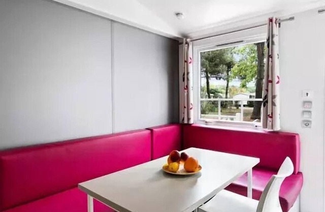 Mobil-home | Classic XL | 2 Ch. | 4/6 pers. | Raised terrace