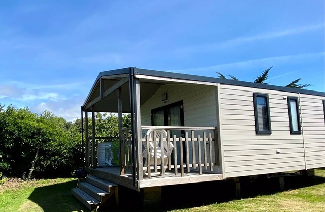 Mobil-home | Comfort | 2 Bedrooms | 4 persons | Single terrace | TV