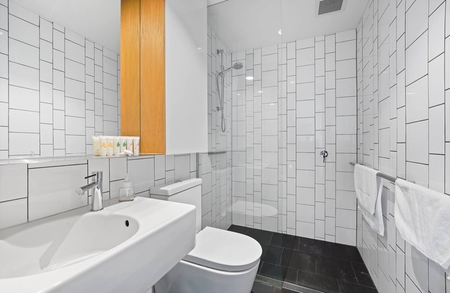 Modern Apartment in Flawless Fitzroy+WIFI