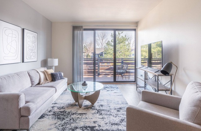 Modern Apartment in Prime Location (ID2997X39)