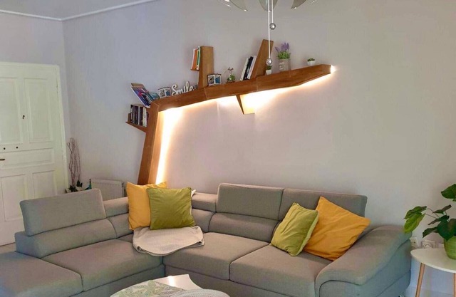 Modern apartment minutes from Athens Riviera,citycentre(wheelchair access)